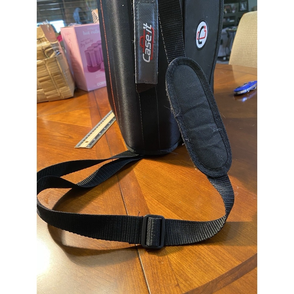 Case-it Zipper Binder, 3-Ring, Handle and Shoulder Strap, Red & Gray - Picture 13 of 16